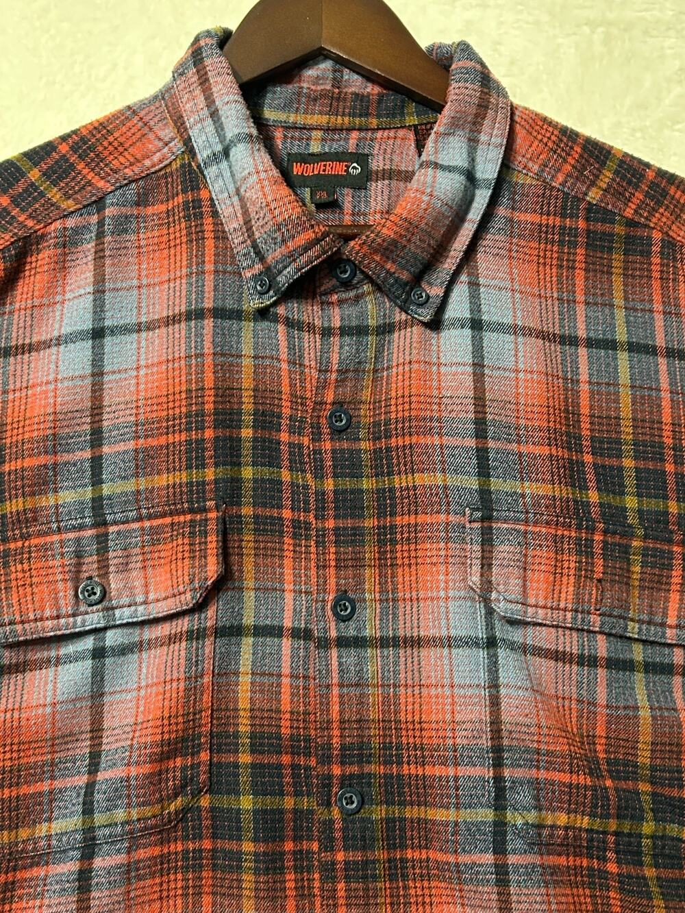 Wolverine Mens 2XL Red Blue Plaid Flannel Shirt Button Down Workwear Outdoor XXL